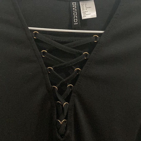 Black dress - Picture 2 of 2